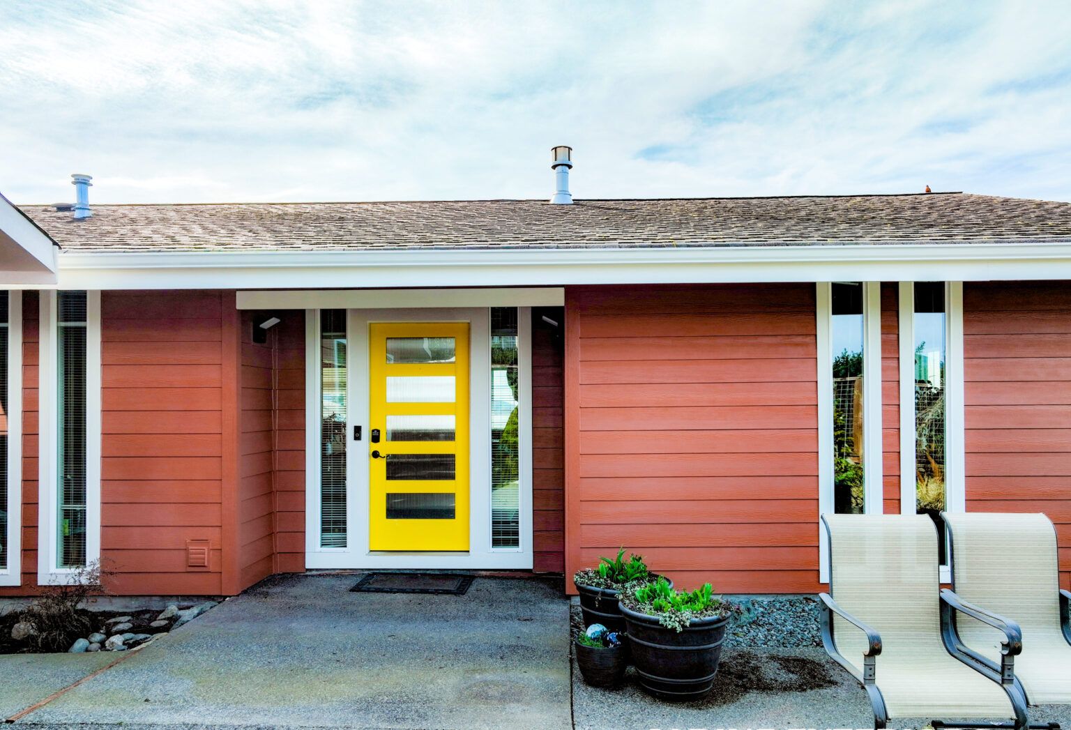 Alpine Exteriors James Hardie siding project in Tampa Bay, Florida